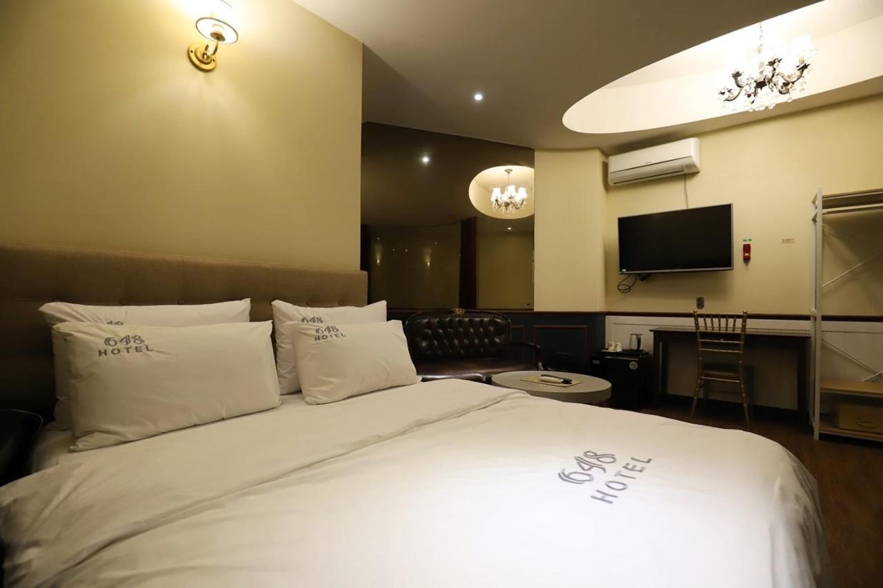 648 Hotel Seul Esterno foto